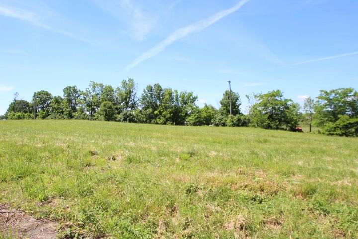 12-15 Fieldstone Dr, Lawrenceburg, KY 40342